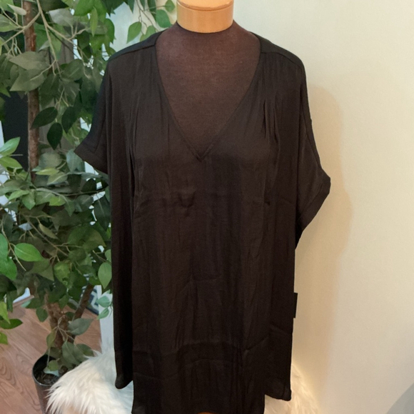 Simply Vera Vera Wang Tops - Simply Vera Vera Wang Cuffed dolman sleeve popover v neck blouse 4X